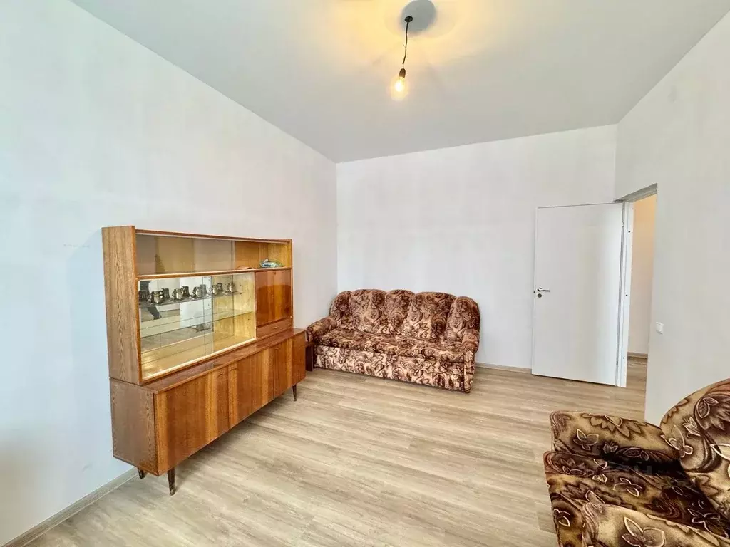 2-к кв. Ленинградская область, Киришский район, Будогощь пгт ул. ... - Фото 2