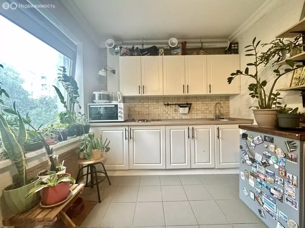 Квартира-студия: Калининград, улица Генерала Толстикова, 41 (38 м) - Фото 0