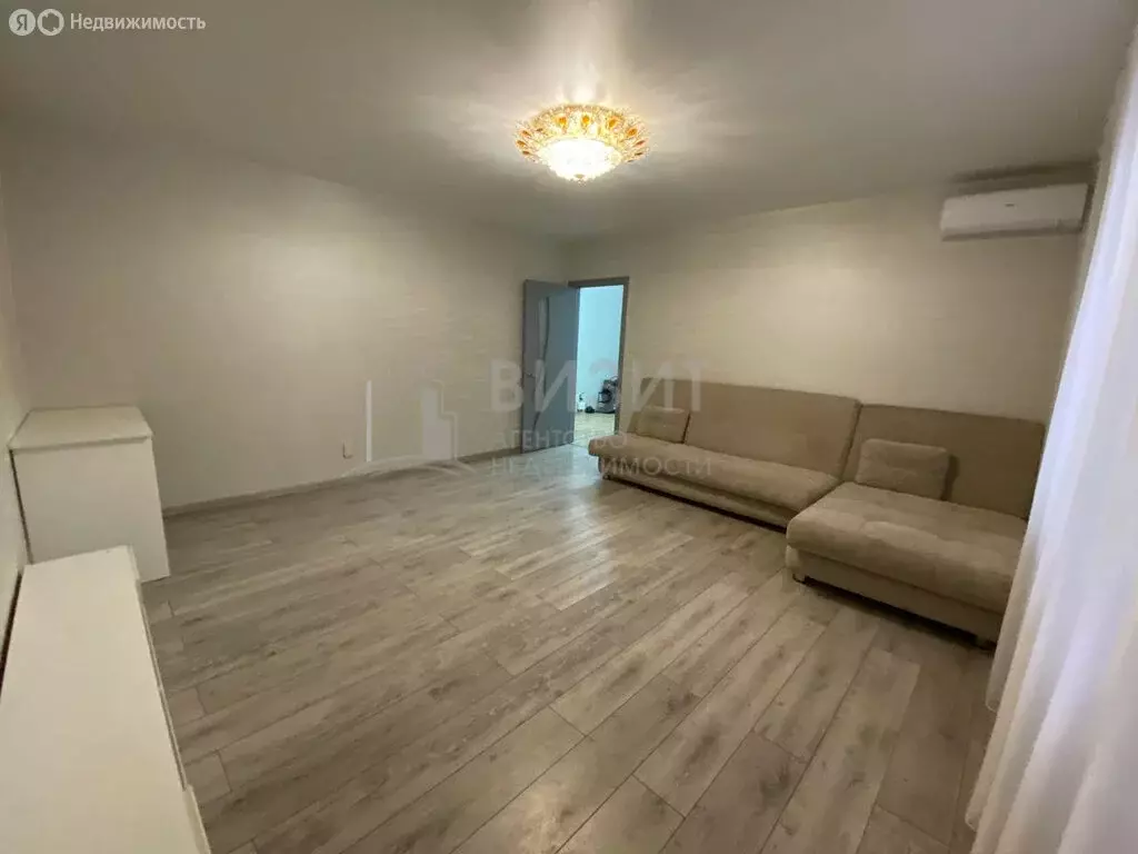 3-комнатная квартира: Нижнекамск, улица Менделеева, 11 (74 м) - Фото 2