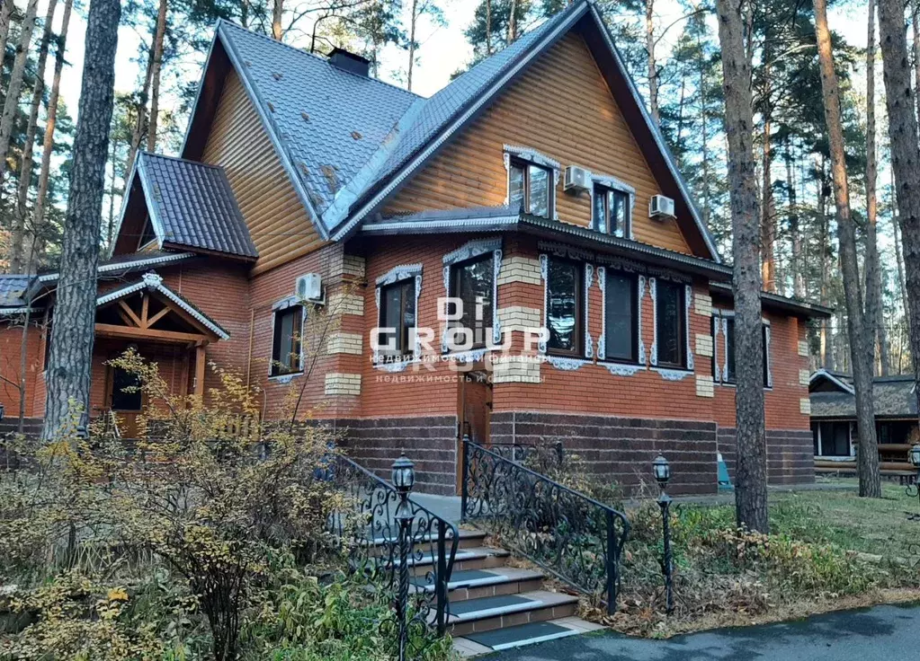 Коттедж в Татарстан, Лаишевский район, д. Матюшино  (360 м) - Фото 1
