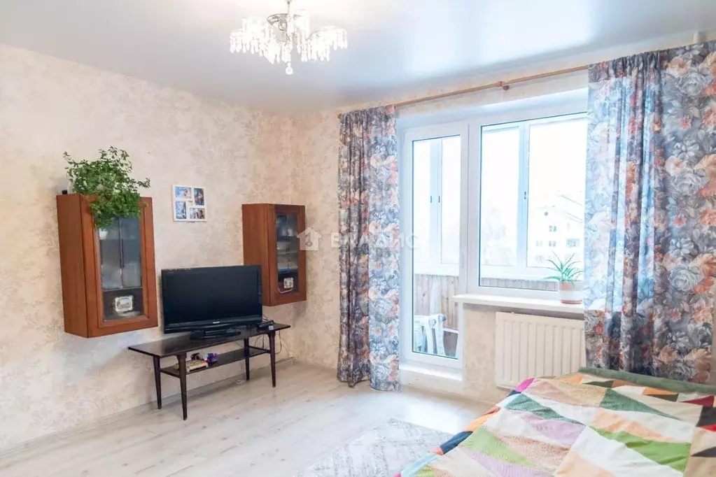 3-к кв. Карелия, Петрозаводск ул. Ровио, 1 (69.2 м) - Фото 1