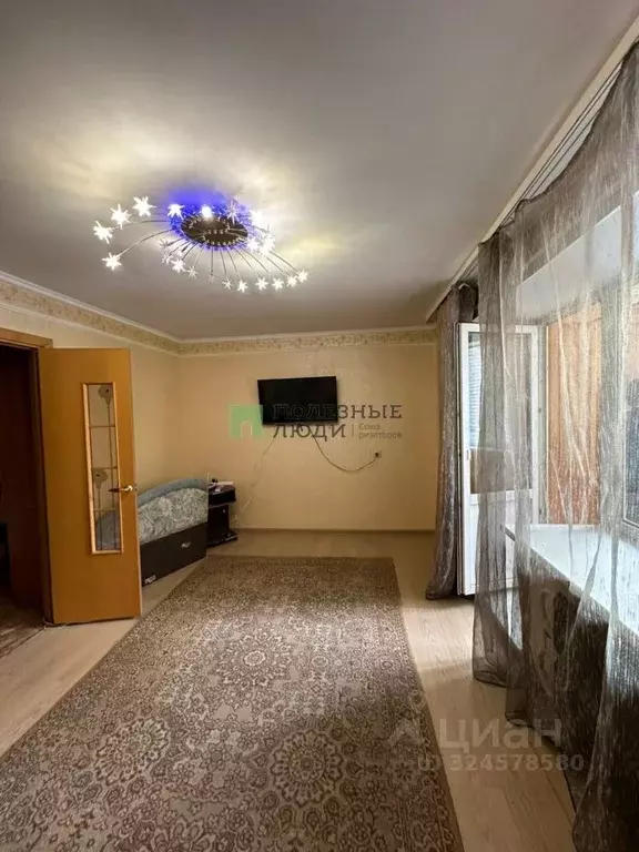 3-к кв. Курганская область, Курган Заозерный жилрайон, 5-й мкр, 1 ... - Фото 1