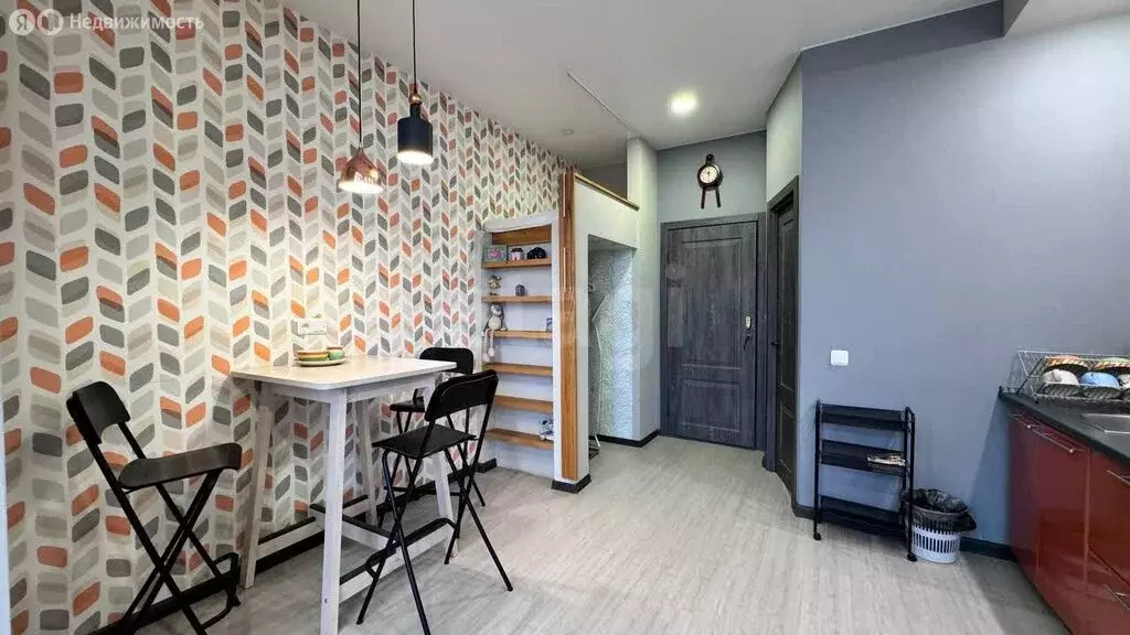 2-комнатная квартира: Казань, улица Столярова, 3 (68 м) - Фото 2