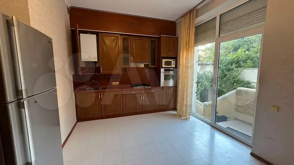 1-к. квартира, 50 м, 2/5 эт. - Фото 1