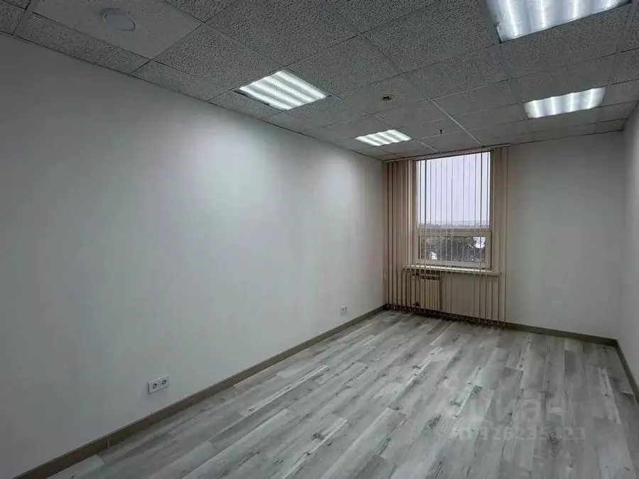 Офис в Новосибирская область, Новосибирск ул. Жуковского, 102 (18 м) - Фото 2