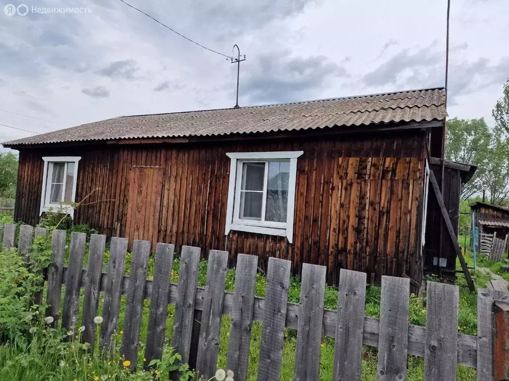 Дом в Мыски, улица Карла Маркса (63.2 м) - Фото 1