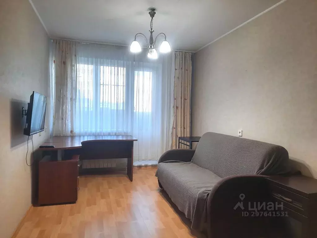 2-к кв. Свердловская область, Екатеринбург ул. Родонитовая, 3к2 (47.1 ... - Фото 0