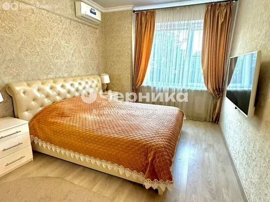 3-комнатная квартира: Каменск-Шахтинский, Красная улица, 35 (83.6 м) - Фото 1