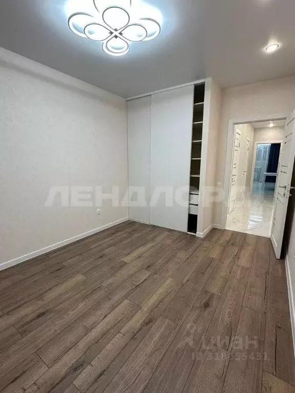 3-к кв. Ростовская область, Ростов-на-Дону пер. Крючкова, 3 (73.0 м) - Фото 0