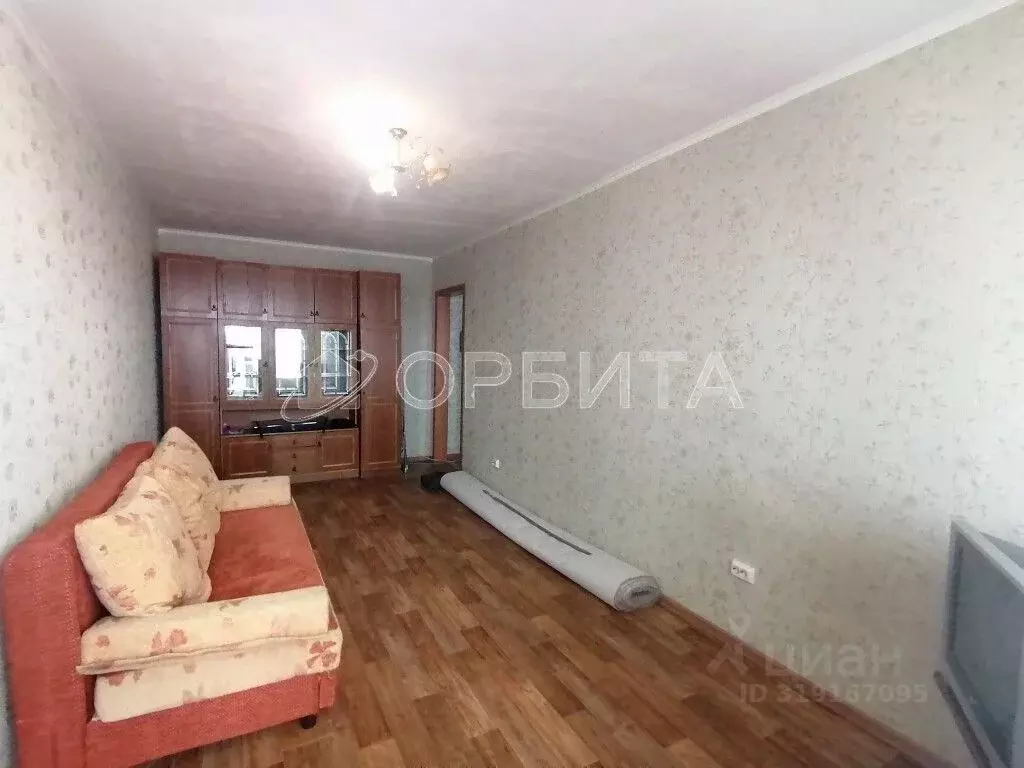1-к кв. Тюменская область, Тюмень ул. Лесопарковая, 17 (35.7 м) - Фото 1
