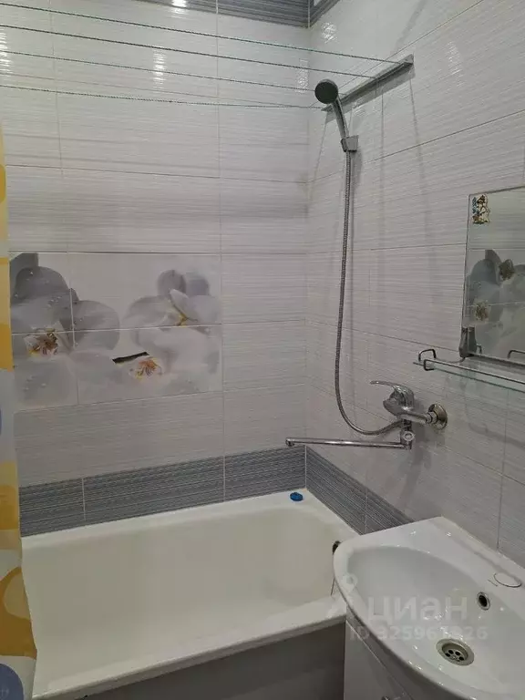 2-к кв. Пермский край, Пермь Бенгальская ул., 10А (51.1 м) - Фото 1