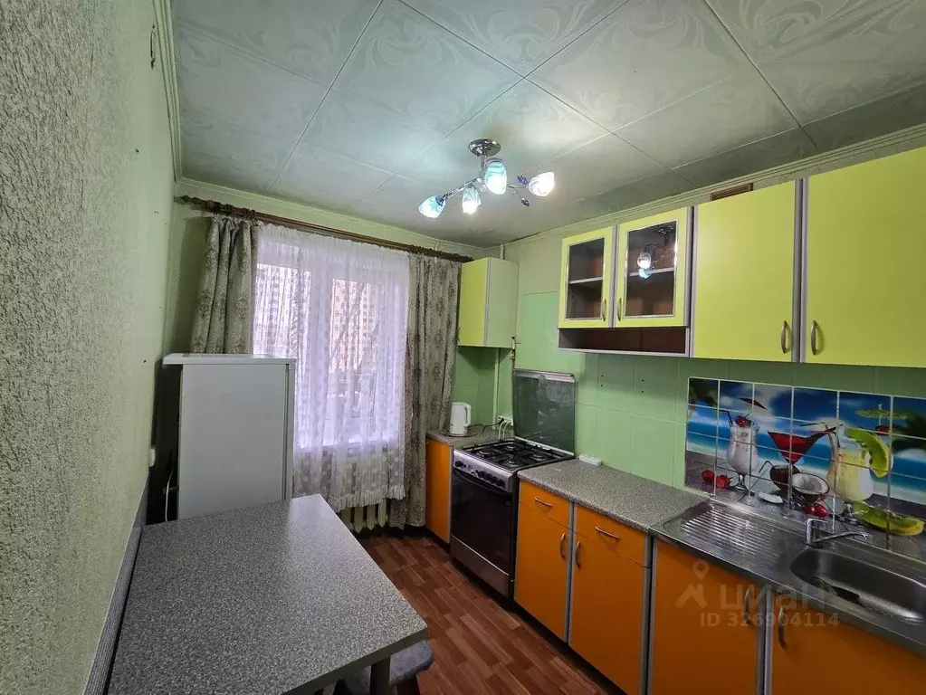 2-к кв. Московская область, Электросталь ул. Победы, 13к2 (48.2 м) - Фото 0