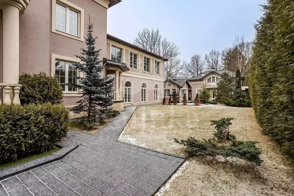 Дом в Москва № 103 кв-л,  (920 м) - Фото 1