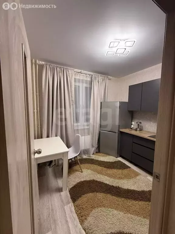 1-комнатная квартира: Курган, жилой район Заозёрный, 8-й микрорайон, ... - Фото 2