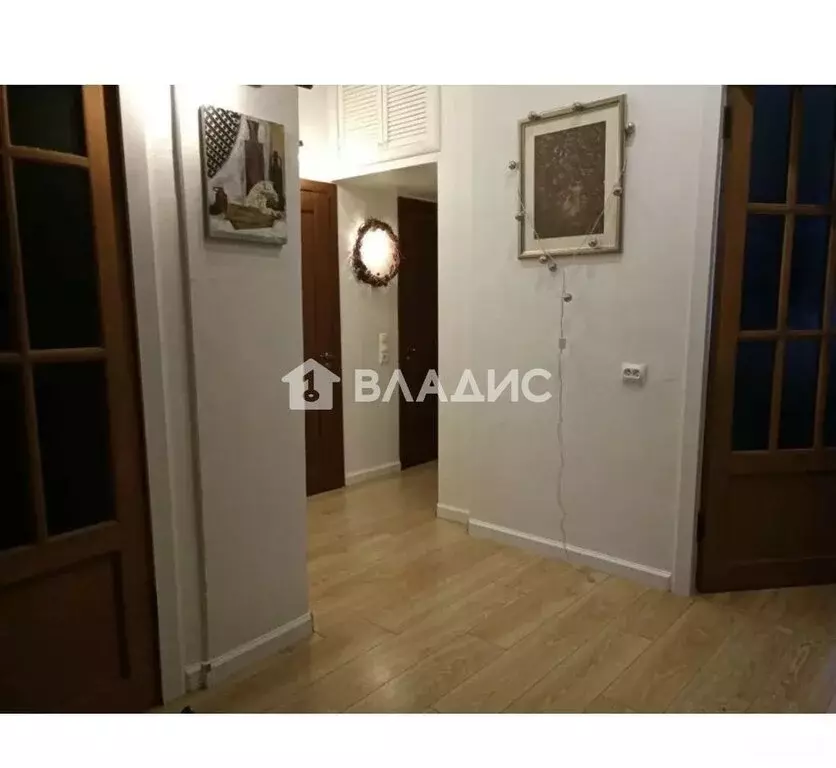 4-комнатная квартира: Санкт-Петербург, улица Полярников, 5 (92.5 м) - Фото 2