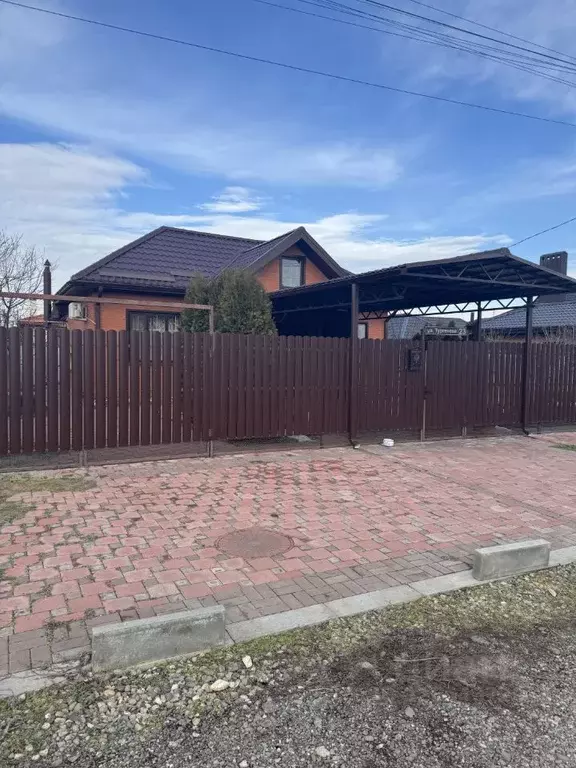 Дом в Краснодарский край, Кореновск ул. Тургенева, 23 (75 м) - Фото 2