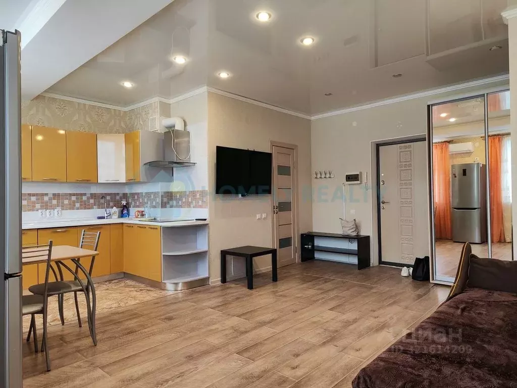 3-к кв. Севастополь ул. Челнокова, 29к3 (64.8 м) - Фото 2