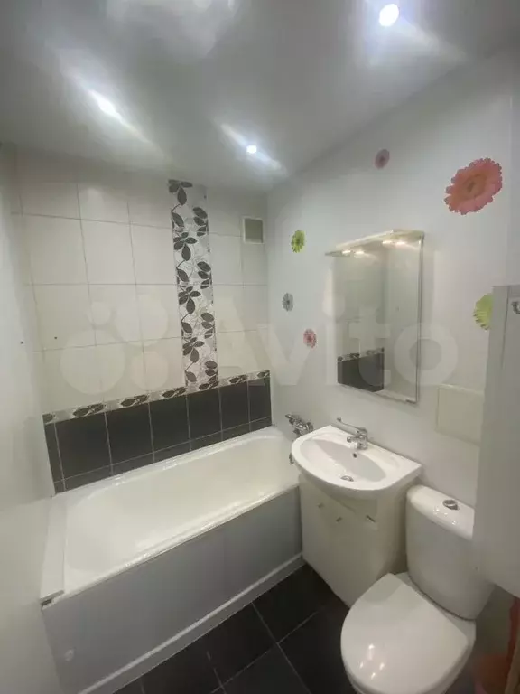 3-к. квартира, 56,4 м, 4/5 эт. - Фото 0