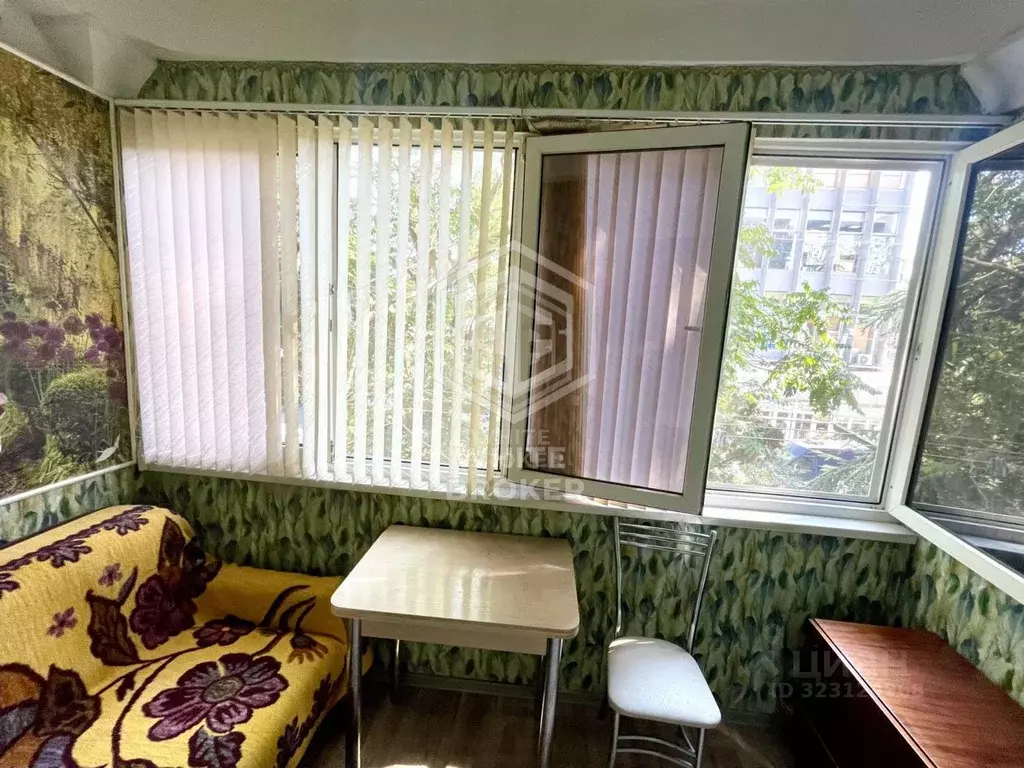 3-к кв. Крым, Ялта ул. Тренева, 3 (56.0 м) - Фото 1