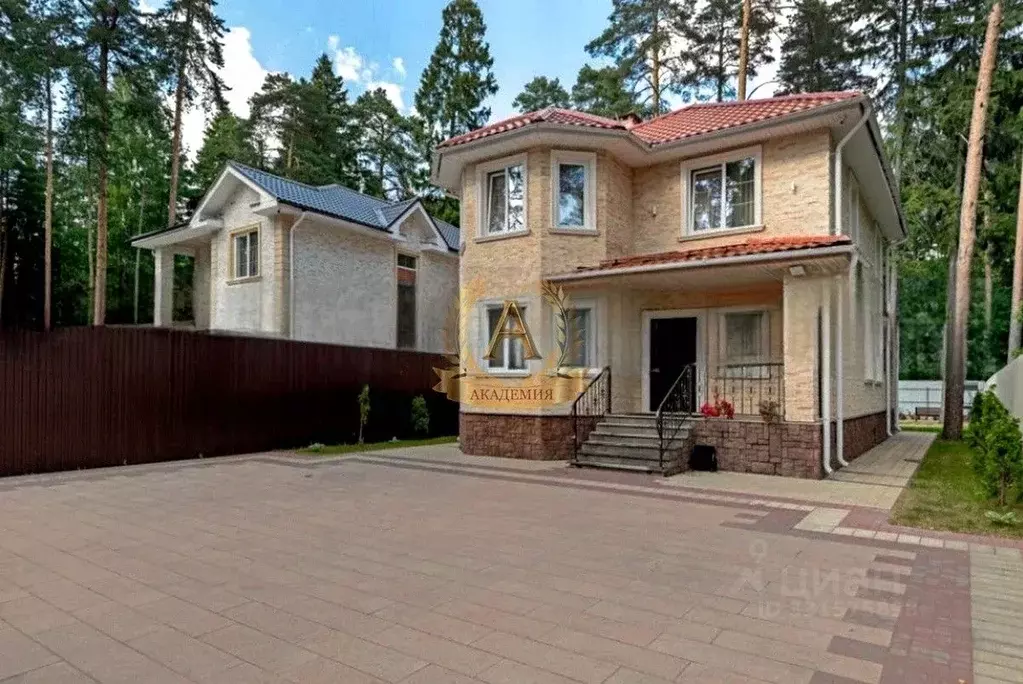 Дом в Московская область, Люберцы городской округ, Малаховка пгт ул. ... - Фото 2
