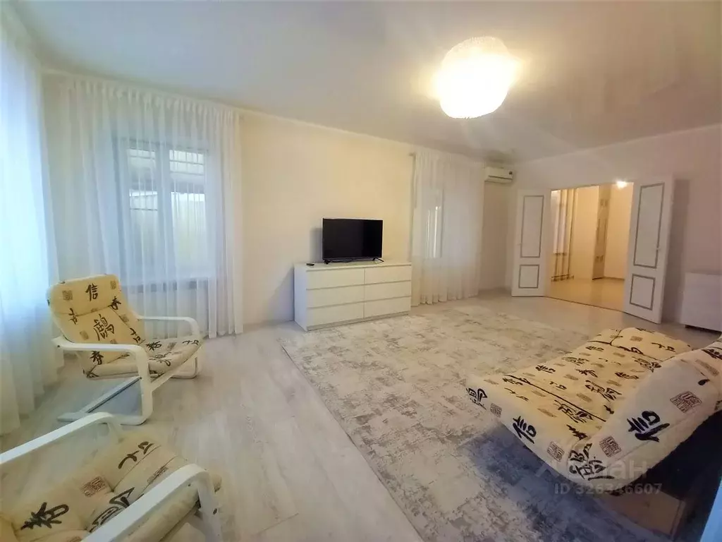 Дом в Краснодарский край, Ейск ул. Павлова (90 м) - Фото 1