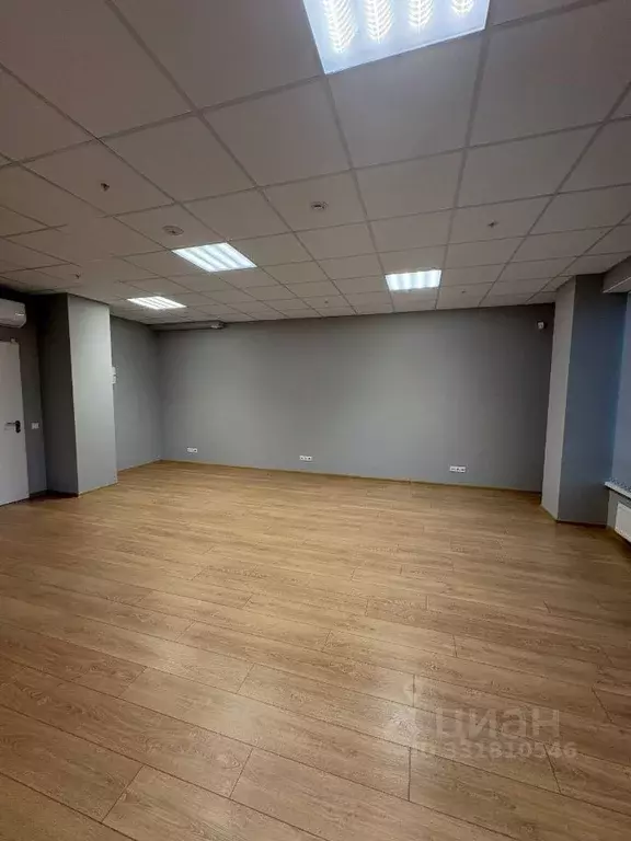 Офис в Свердловская область, Екатеринбург ул. Чернышевского, 7 (36 м) - Фото 2