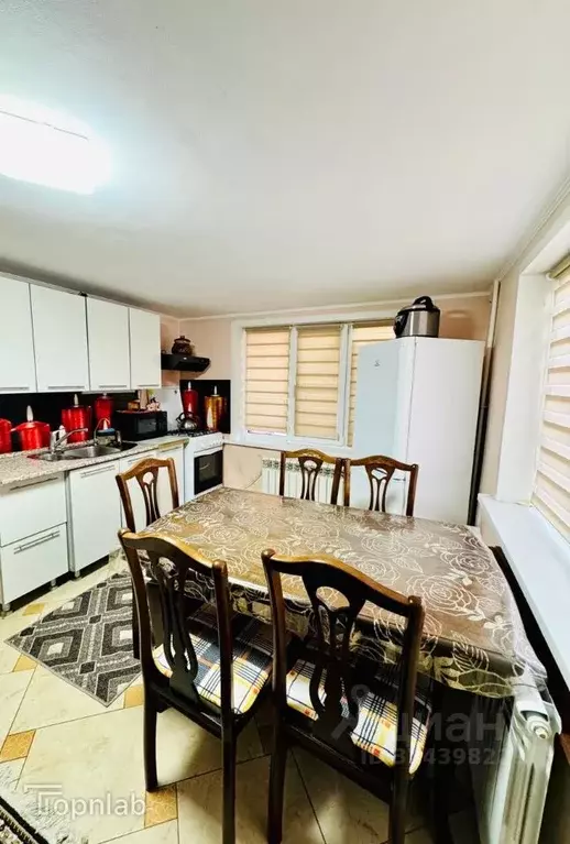 Дом в Астраханская область, Красноярский муниципальный округ, пос. ... - Фото 1