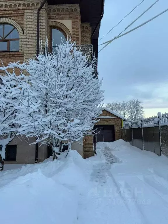 2-к кв. Новгородская область, Великий Новгород Район Торговая сторона, ... - Фото 0