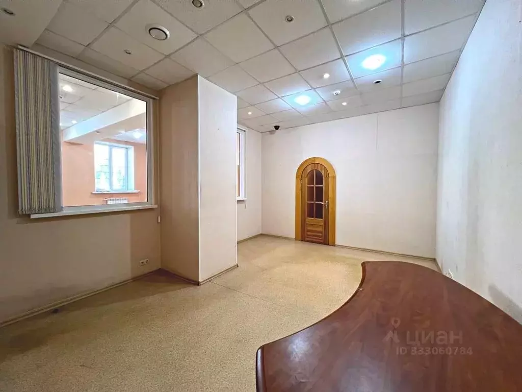 Офис в Иркутская область, Ангарск 58-й кв-л, 14 (109 м) - Фото 1