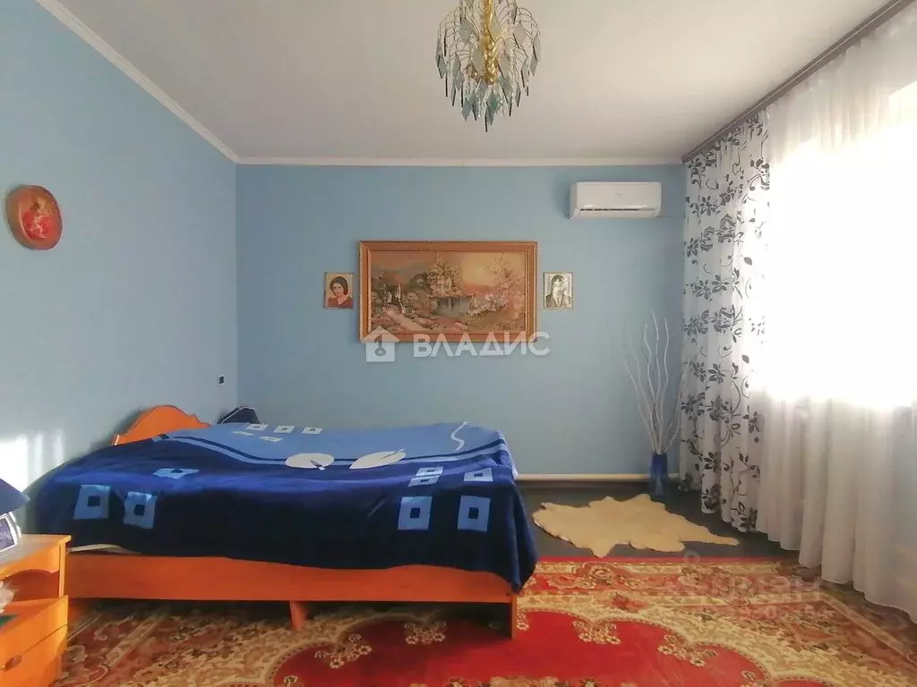 Дом в Краснодарский край, Крымск ул. Маршала Гречко, 40 (133 м) - Фото 1