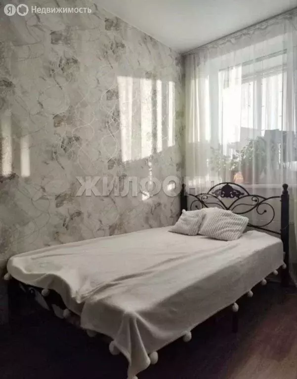 Квартира-студия: Новосибирск, улица Есенина, 12/2 (26.8 м) - Фото 2