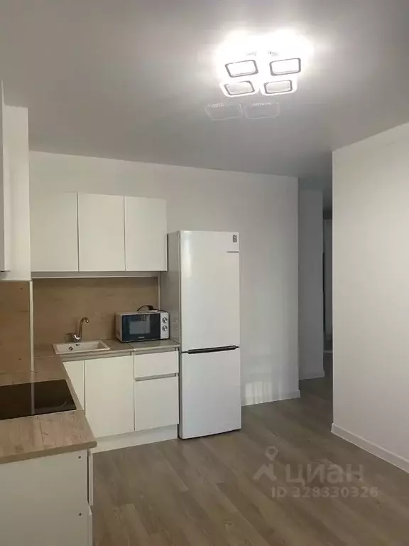 2-к кв. Свердловская область, Екатеринбург ул. Крауля, 105/5 (52.1 м) - Фото 2