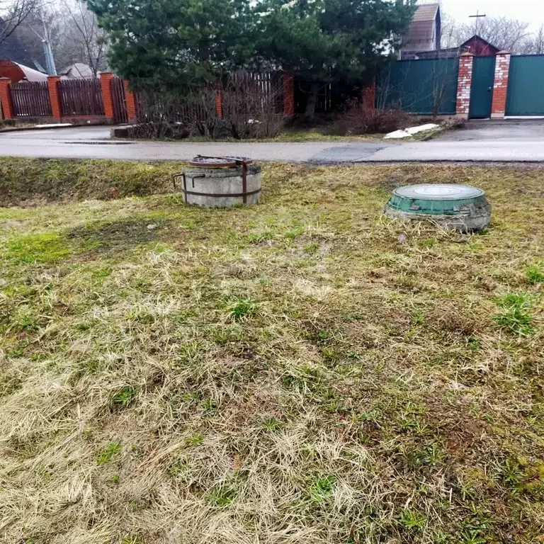 Участок в Московская область, Подольск городской округ, д. Бережки ул. ... - Фото 1