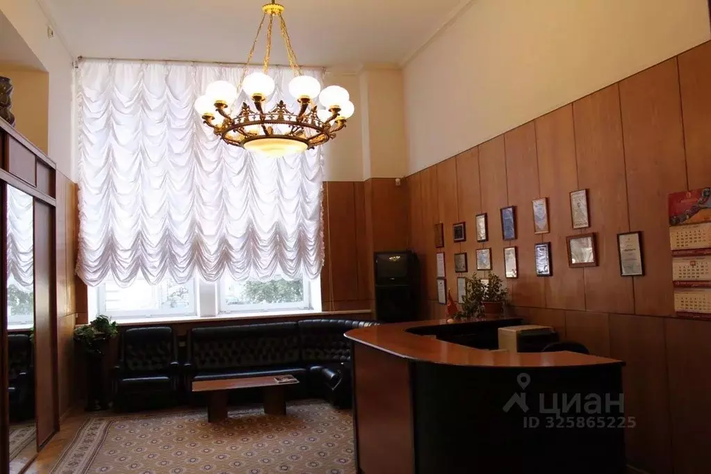 Офис в Москва ул. Большая Дмитровка, 32С1 (105 м) - Фото 1