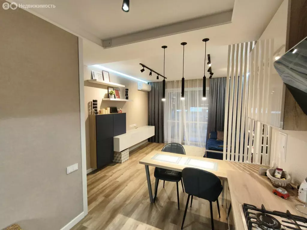 3-комнатная квартира: Брянск, улица Радищева, 18 (67 м) - Фото 1