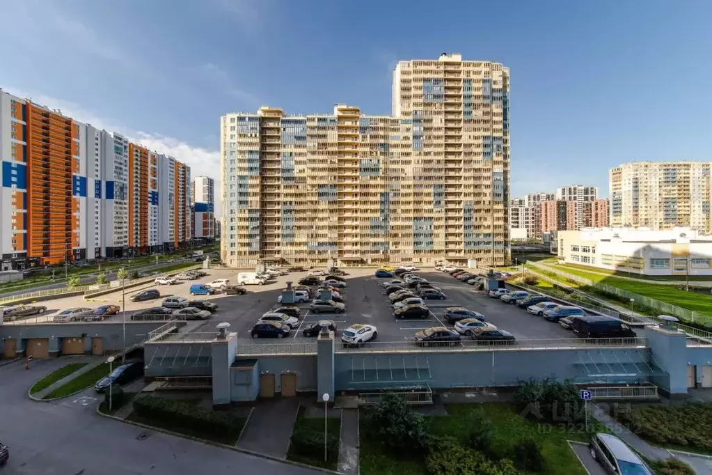 Гараж в Санкт-Петербург ул. Верхне-Каменская, 5 (13 м) - Фото 2