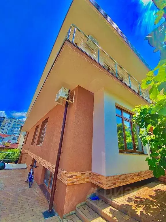 Дом в Краснодарский край, Геленджик ул. Казакова, 29 (250 м) - Фото 2