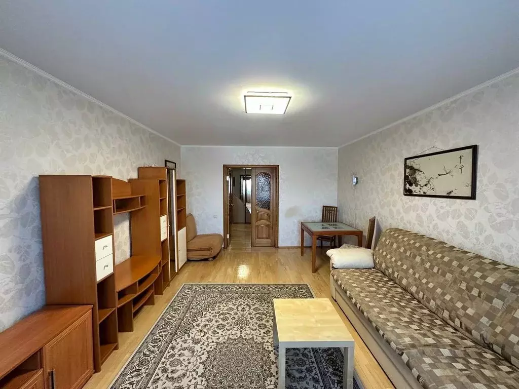 2-к кв. Свердловская область, Екатеринбург ул. Мичурина, 239 (66.7 м) - Фото 2