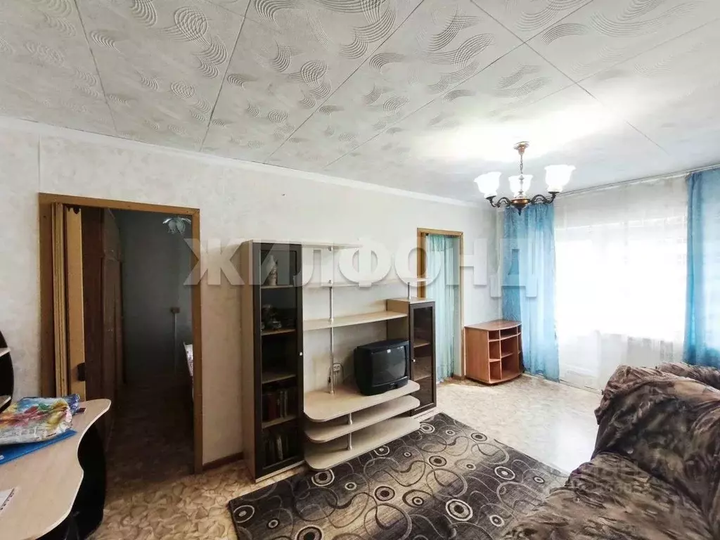 3-к кв. Хакасия, Абакан просп. Ленина, 64 (41.8 м) - Фото 2