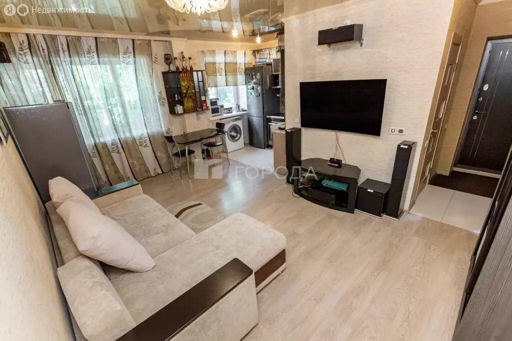 3-комнатная квартира: Барнаул, улица Короленко, 62 (54.6 м) - Фото 2