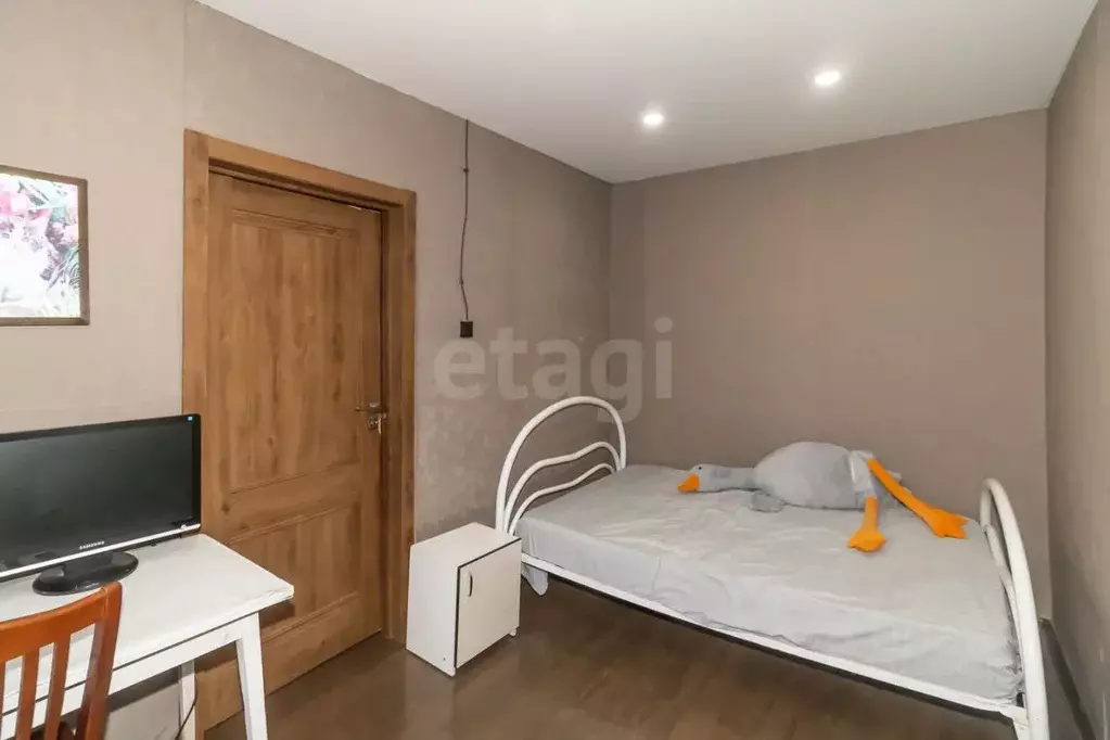 2-к кв. Челябинская область, Челябинск ул. Коммунаров, 17 (46.0 м) - Фото 1