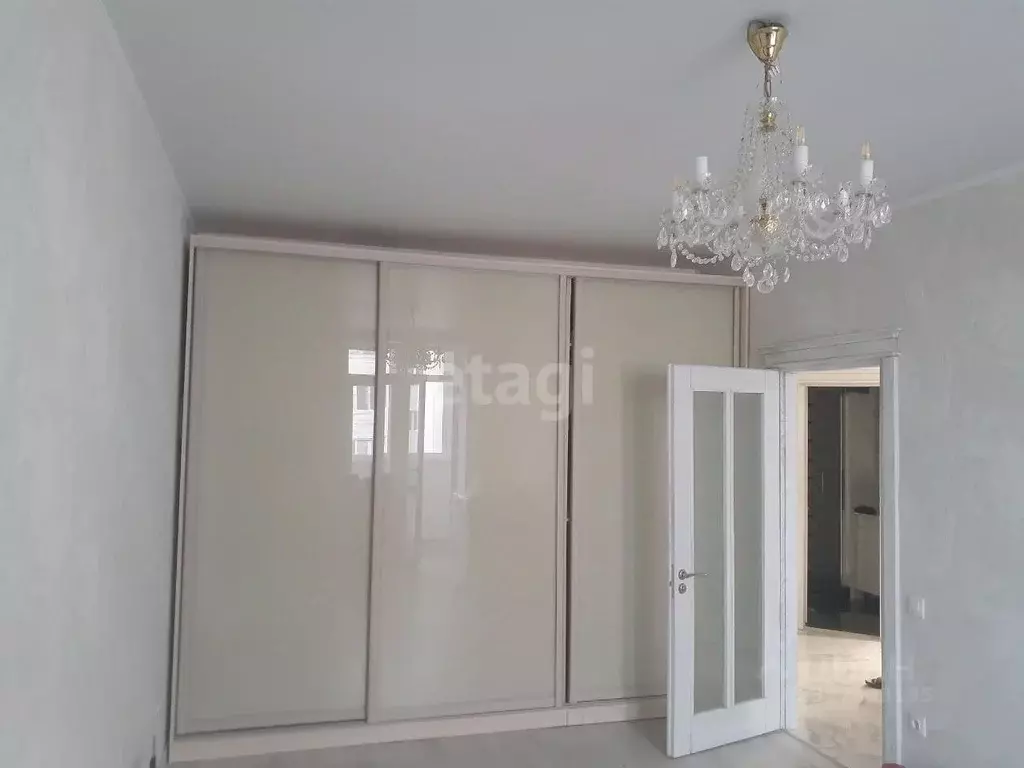 3-к кв. Крым, Феодосия ул. Габрусева, 13Б (76.5 м) - Фото 1