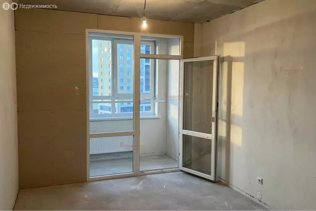 1-комнатная квартира: Екатеринбург, Монтёрская улица, 8/2 (41.7 м) - Фото 0