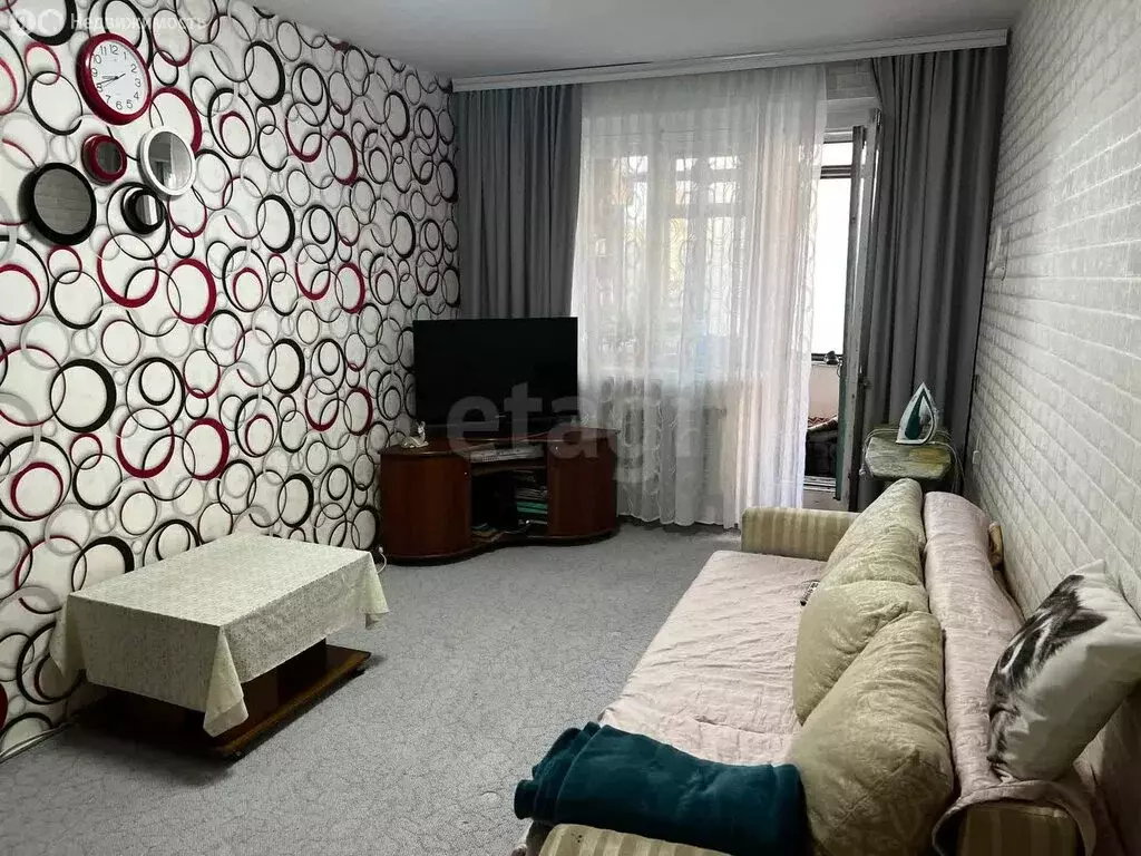 3-комнатная квартира: Бердск, Микрорайон, 44 (58.8 м) - Фото 0