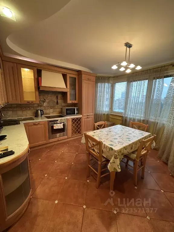 3-к кв. Москва ул. Ватутина, 16К2 (76.0 м) - Фото 1