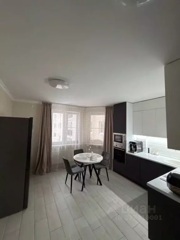 2-к кв. Московская область, Чехов Центральная ул., 42 (56.0 м) - Фото 2