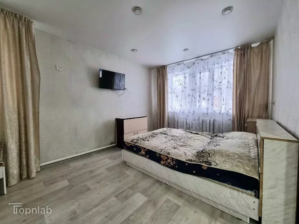 1-к кв. Татарстан, Казань Актанышская ул., 11 (30.4 м) - Фото 1