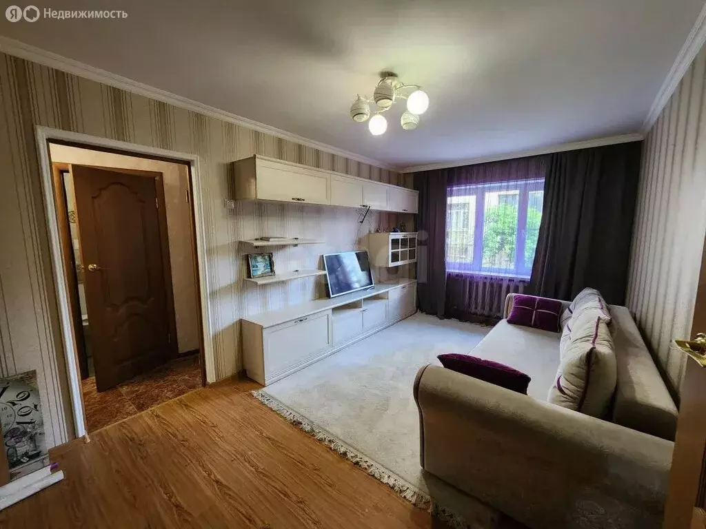2-комнатная квартира: Владикавказ, улица Ватутина, 17Д (45 м) - Фото 0