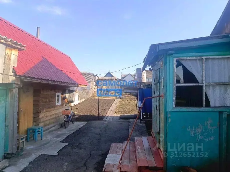 Дом в Алтайский край, Бийский район, с. Малоенисейское Советская ул., ... - Фото 1
