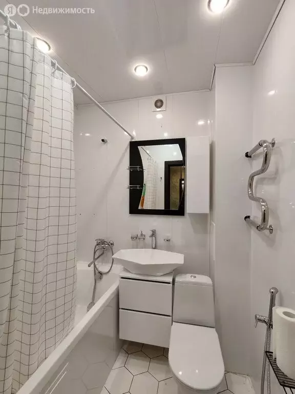 1-комнатная квартира: Омск, Краснознамённая улица, 10 (36 м) - Фото 0